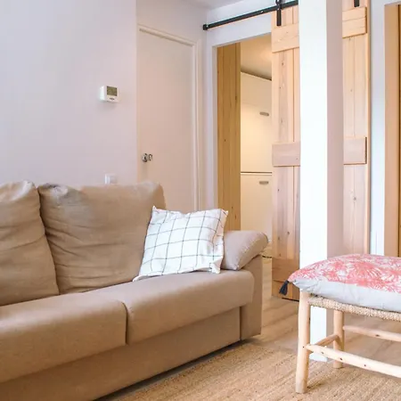 Апартаменты En Luminoso Con Balcon Y Vistas *