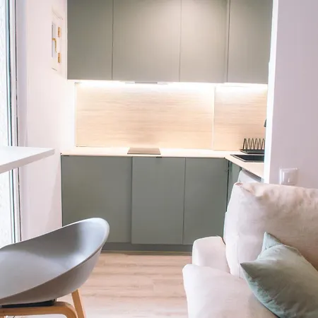Apartment En Luminoso Con Balcon
