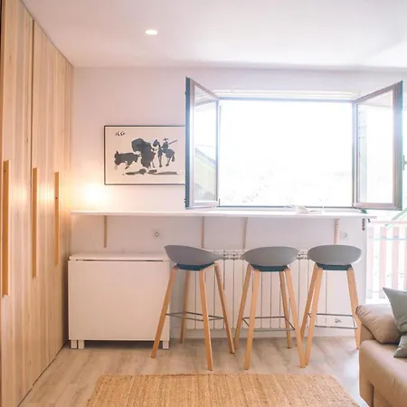 Apartment En Luminoso Con Balcon